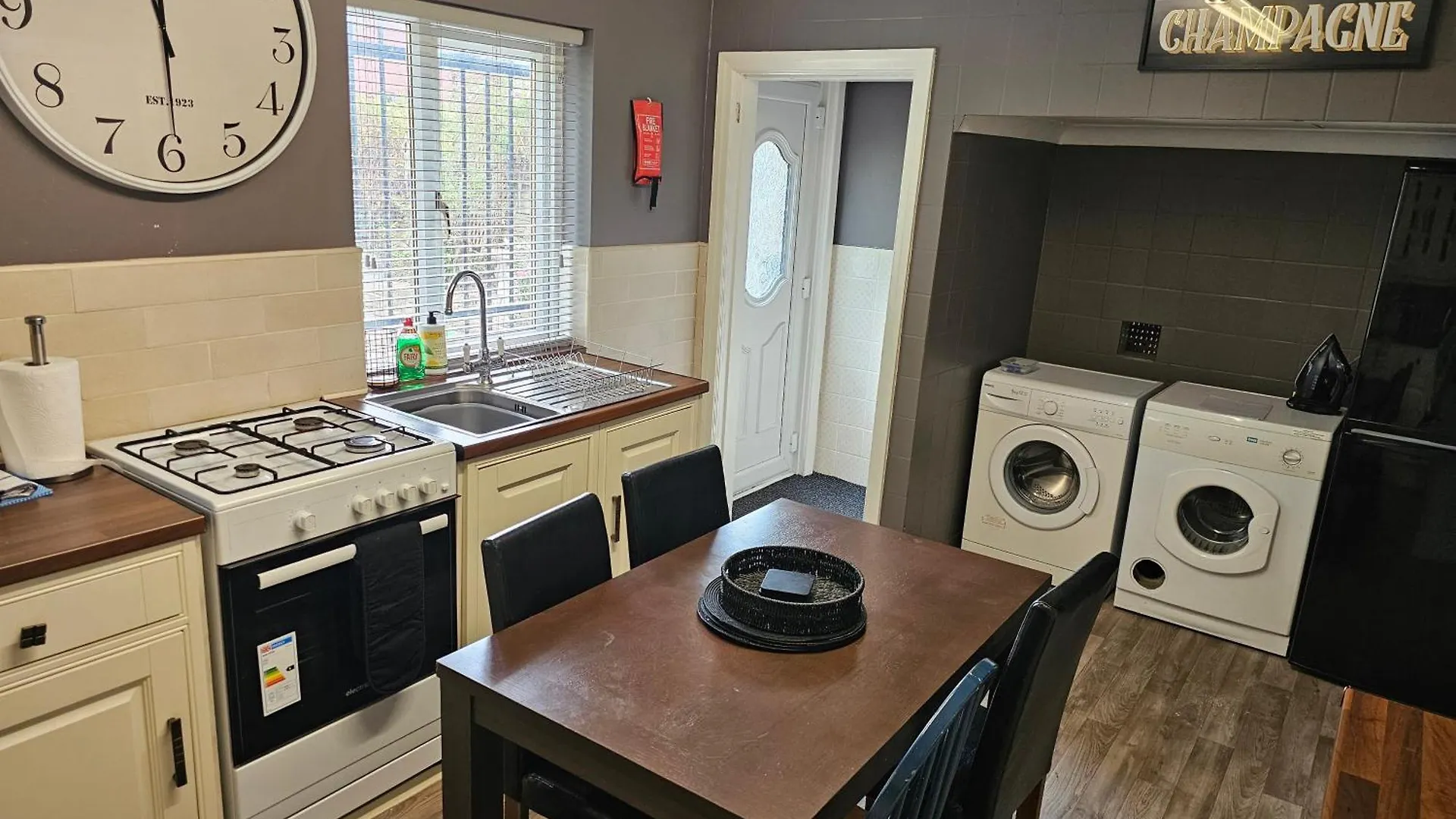 Homebird Property - East Park House Leeds  Großbritannien